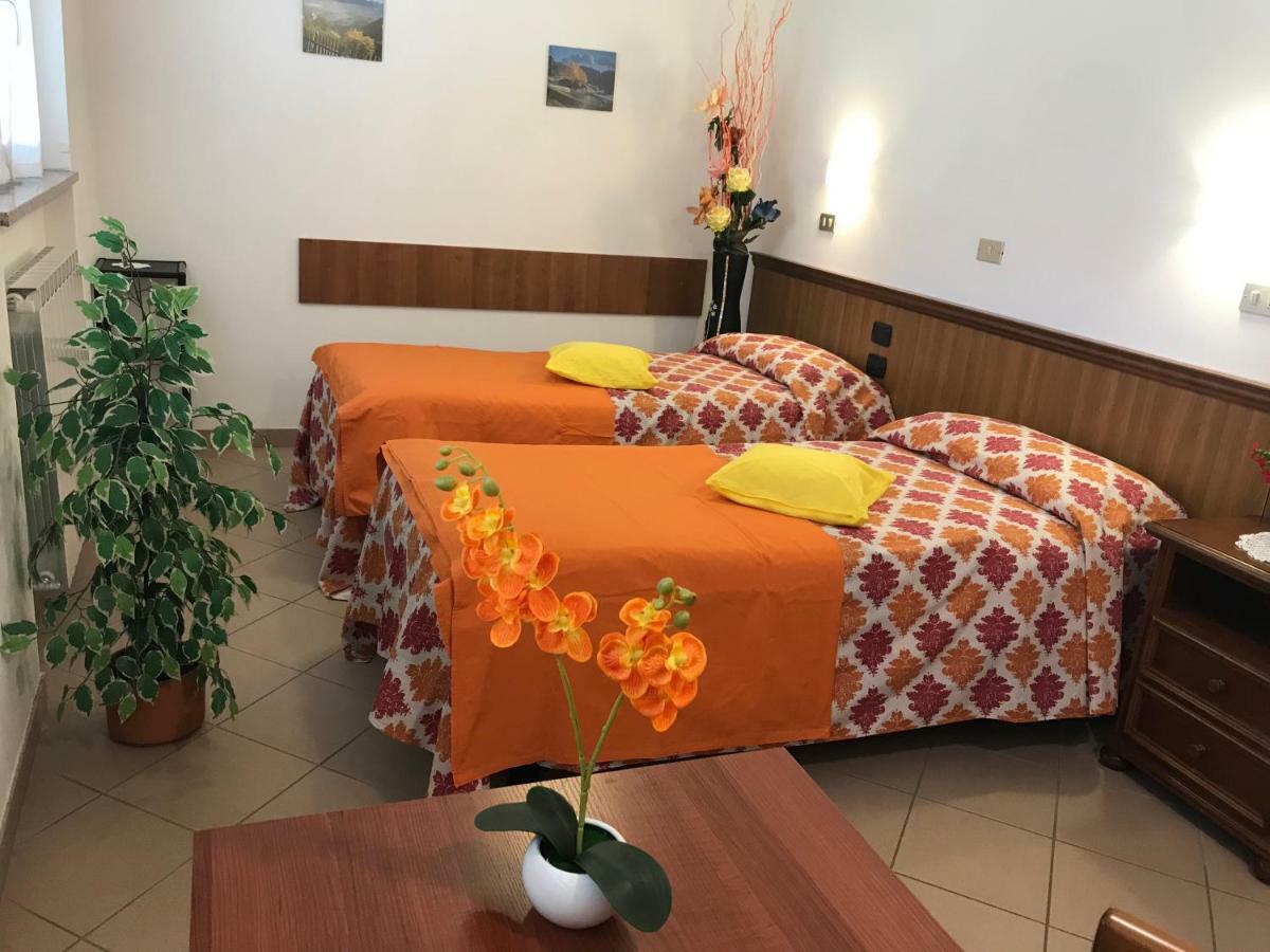 B&B Da Giorgia 크로도 외부 사진