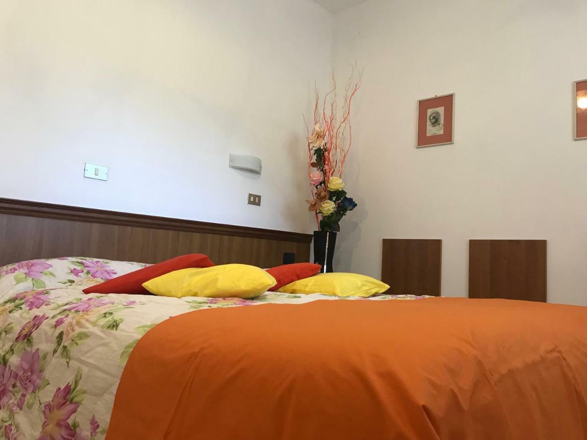 B&B Da Giorgia 크로도 외부 사진